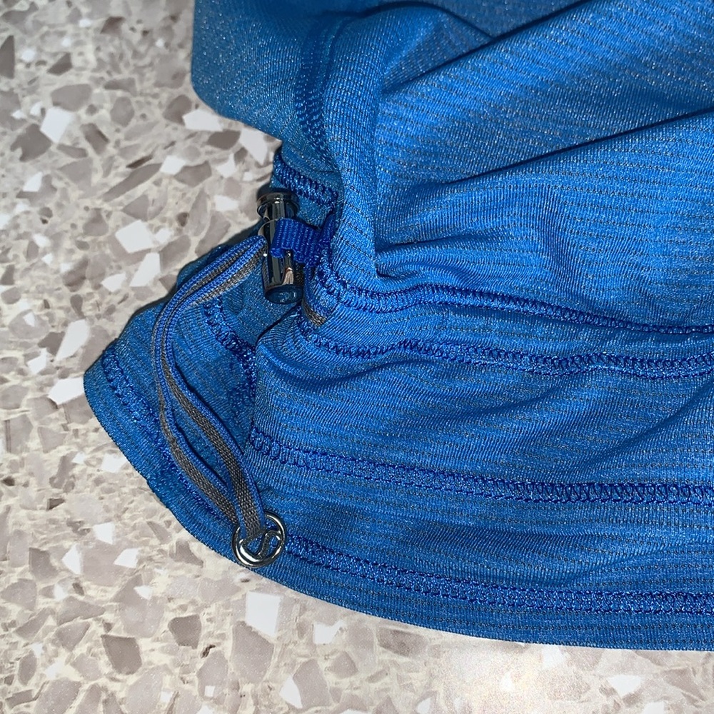 Lululemon Run Back On Track Tank Laceoflage Blue Women’s Size 10 - Picture 5 of 10